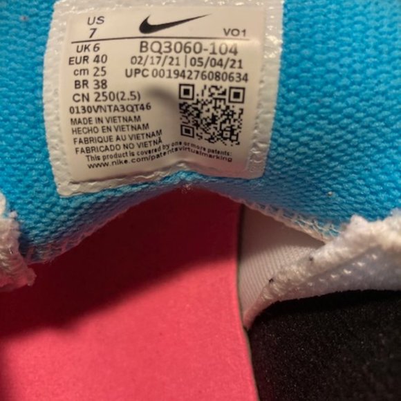 Men's Size 7 White Kyrie Flytrap Niki Zoom Basketball Shoes - Picture 5 of 5